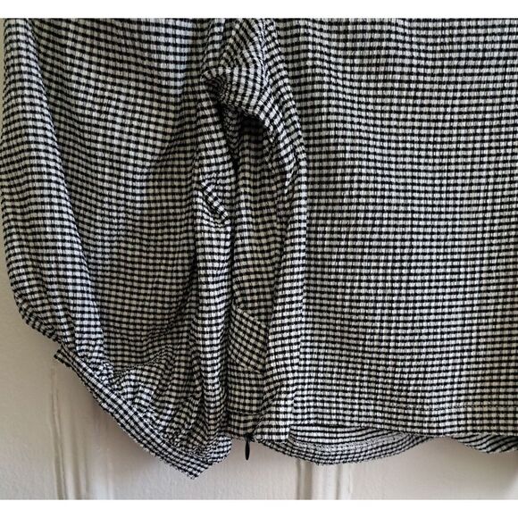 Mng Womens Small BALOON PUFFER SLEEVE crop Top Black White Gingham Plaid shirt - Picture 4 of 7